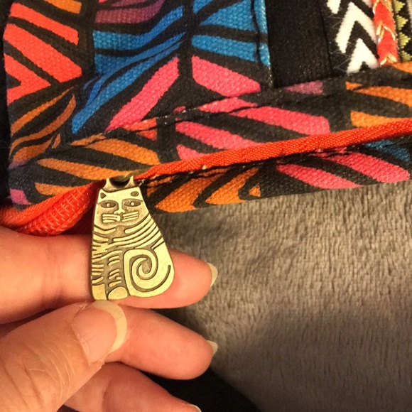 LAUREL BURCH Cat Print Crossbody Bag  Adjustable Strap Multicolor - Picture 13 of 16